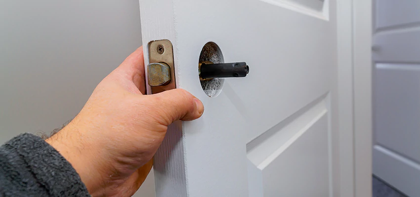 Nighttime Locksmith For Lock Repair in La Mirada, CA