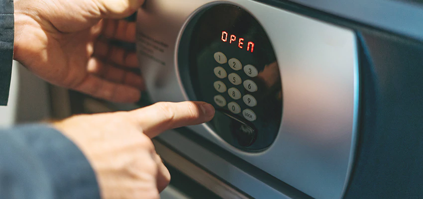Cash Safe Openers in La Mirada, California
