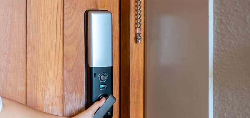 Home Security Electronic Locks Upgrades in La Mirada, CA